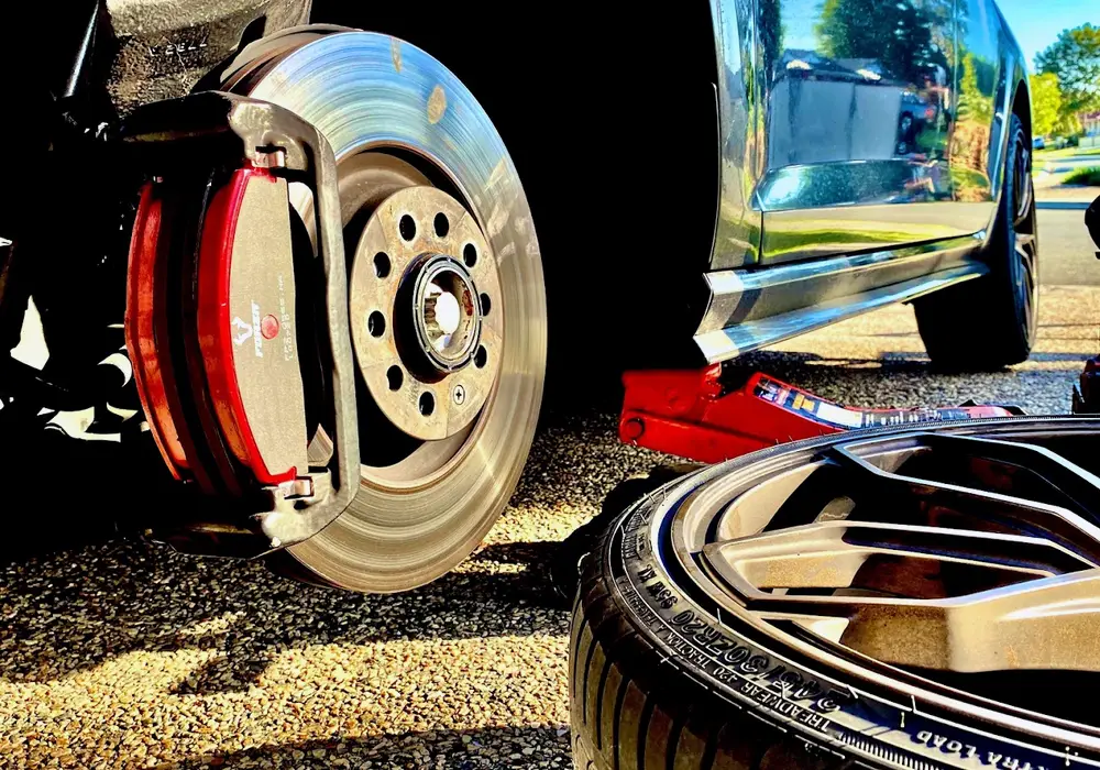 Mobile mechanic 24 Seven Mobile Servicing & Roadside Assist