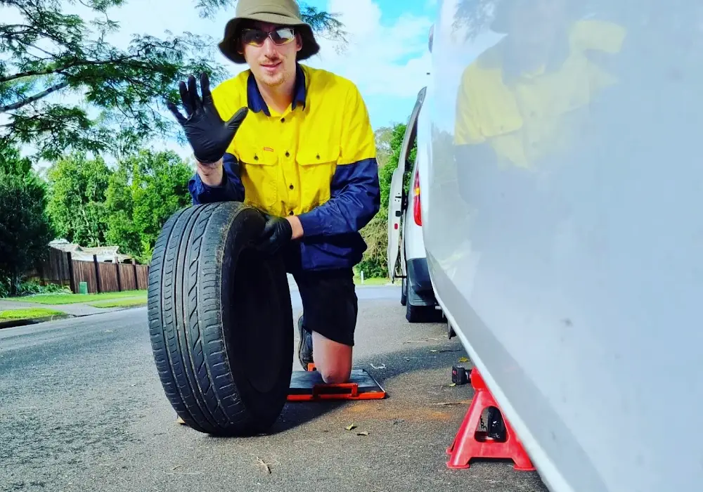 Mobile mechanic 365 Mechanical - Mobile Mechanic Sunshine Coast
