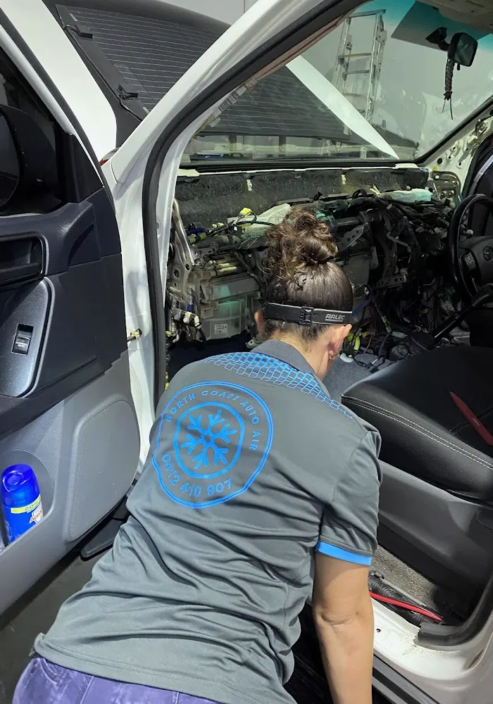 Mobile mechanic Azza's Mobile Auto Electric's & Air Conditioning