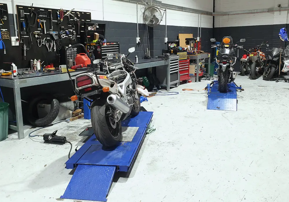 Mobile mechanic Escape Motorcycles