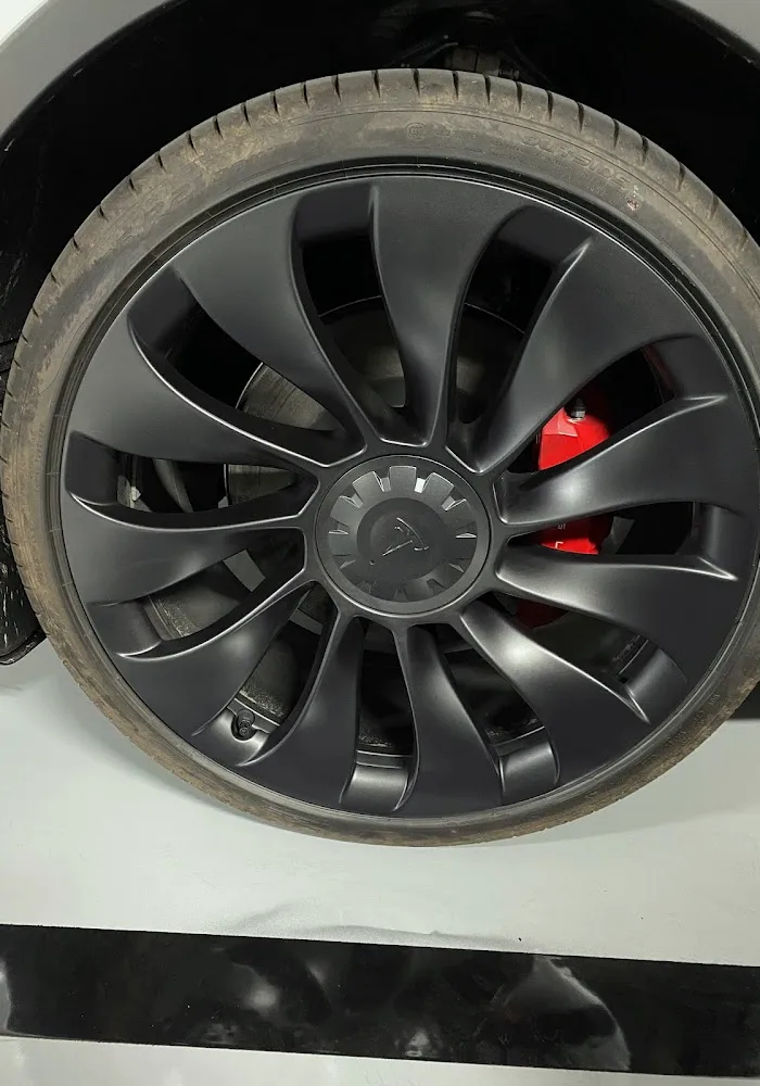 Mobile mechanic Exclusive Refurb Solutions