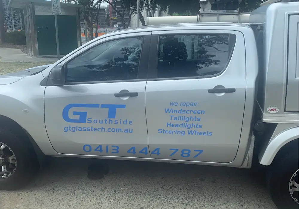 Mobile mechanic Glass Technology Southside