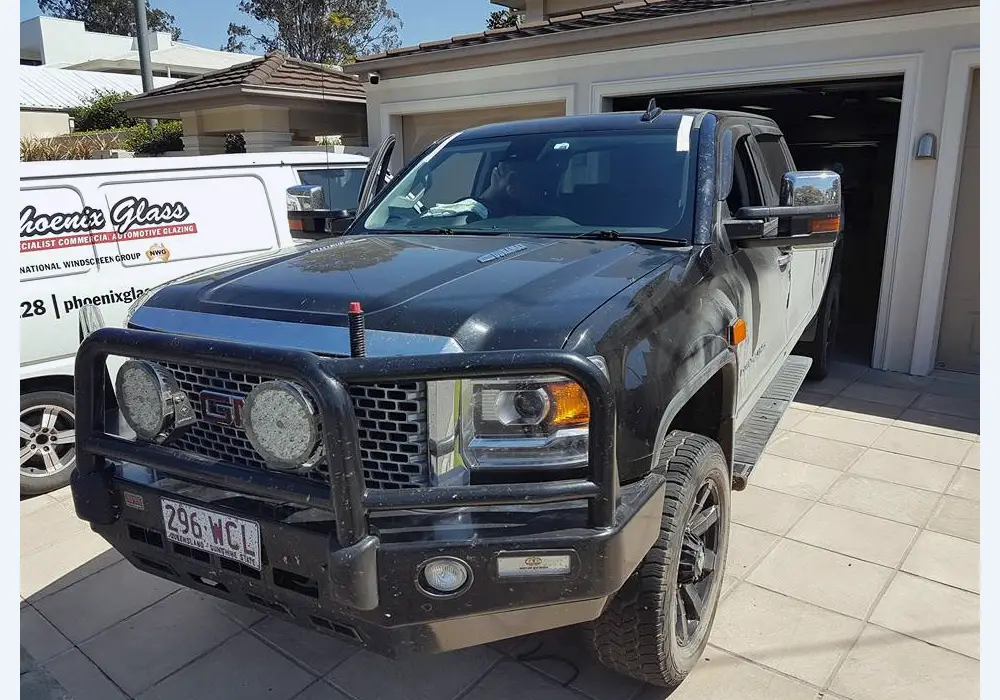 Mobile mechanic J-Sons Windscreens