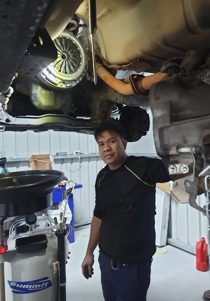 Mobile mechanic JAA auto mobile mechanic