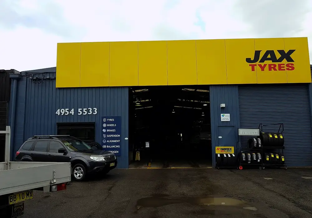 Mobile mechanic JAX Tyres & Auto Warners Bay