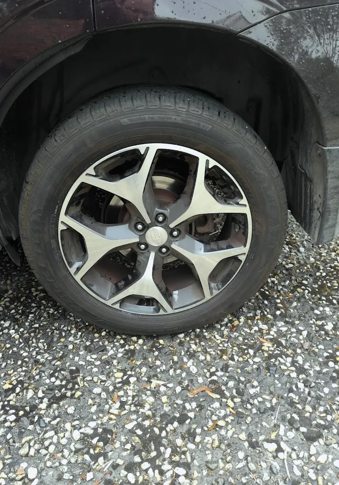 Mobile mechanic Jim's Mobile Tyres Blackburn North