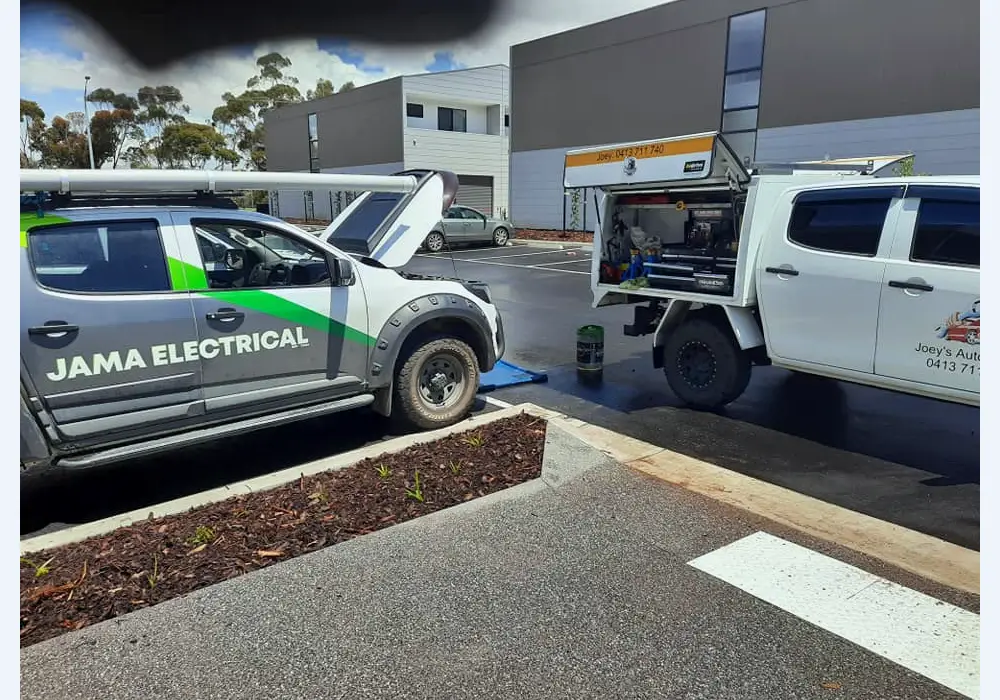 Mobile mechanic Joey's Automotive Mobile Mechanic