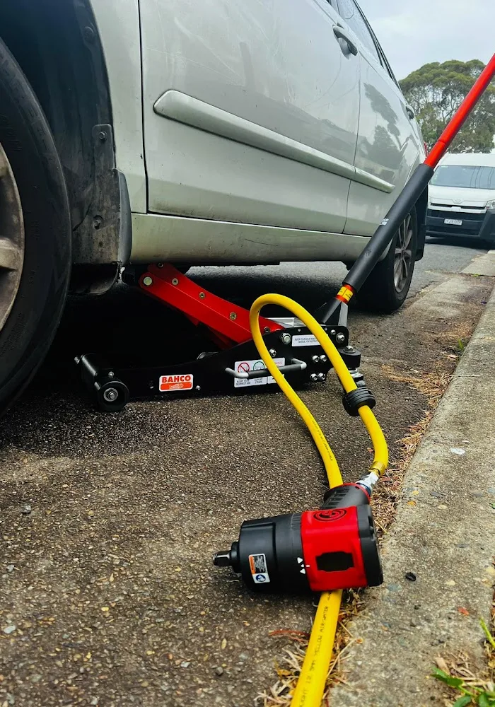 Mobile mechanic Khalsa Mobile Tyres