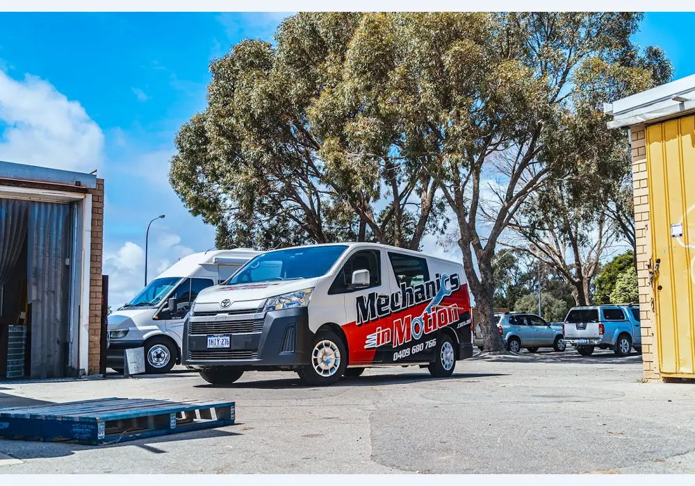 Mobile mechanic Mechanics in Motion