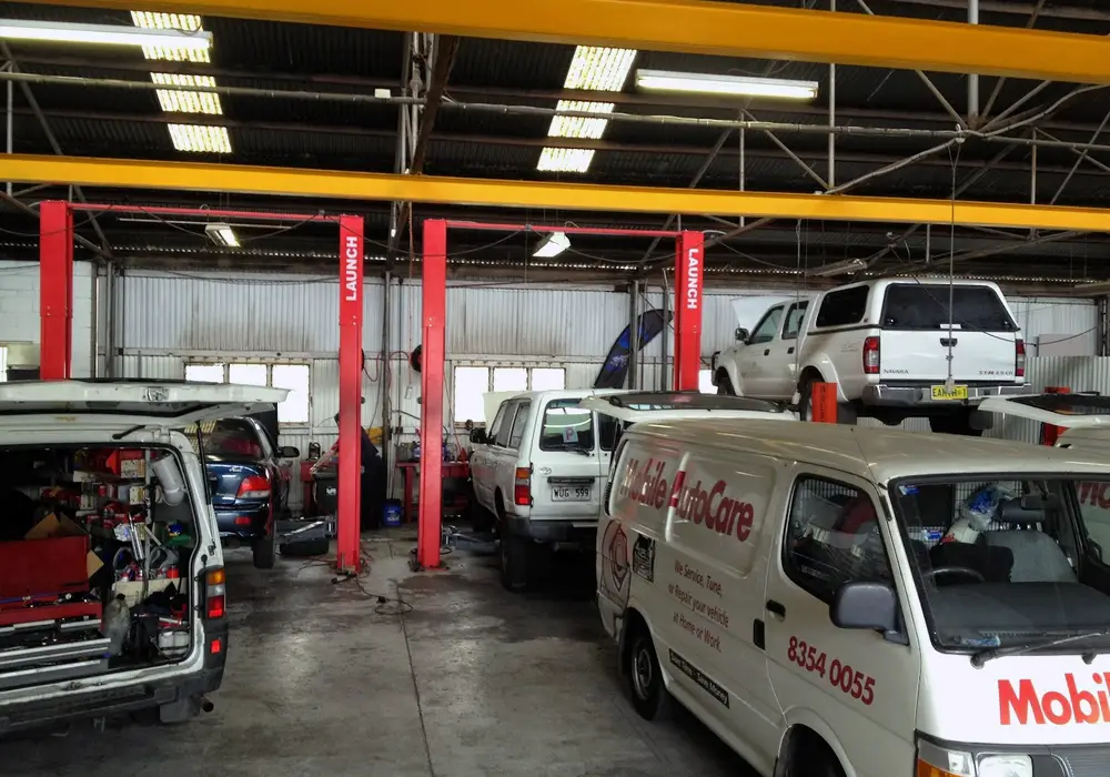 Mobile mechanic Mobile AutoCare