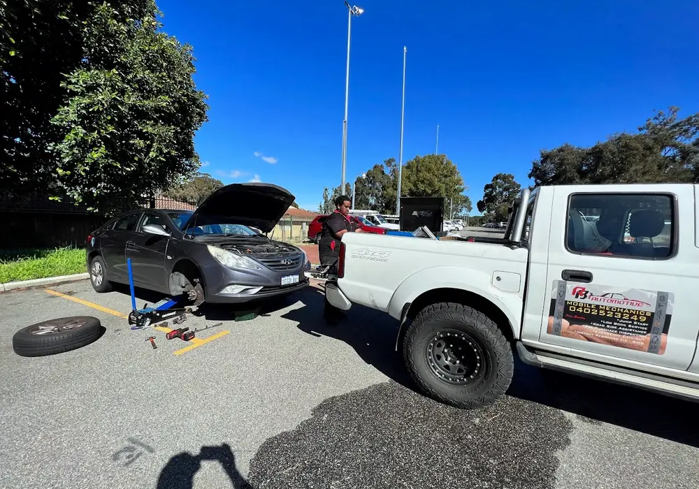 Mobile mechanic RB Automotive Mobile Mechanic